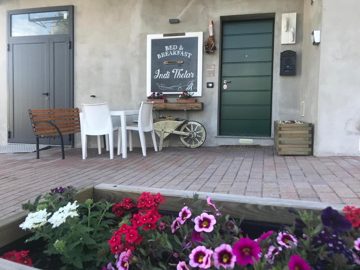 Bed & Breakfast Indi Thelar Villa Guardia Exteriör bild